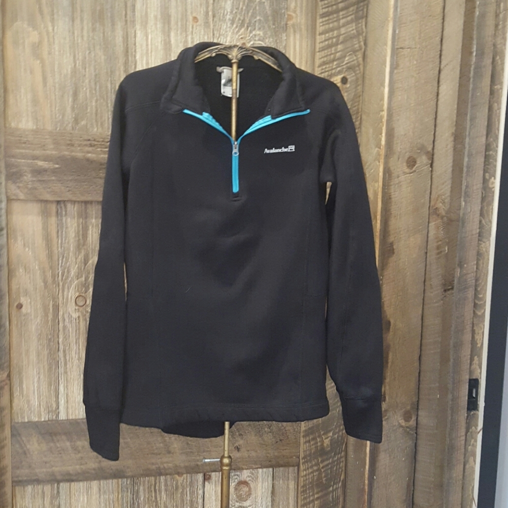 Black Avalanche quarter zip jacket size medium